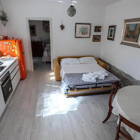 Marty's House דירה *